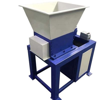 El paño de la basura de la picadora de papel de la materia textil calza la picadora de papel